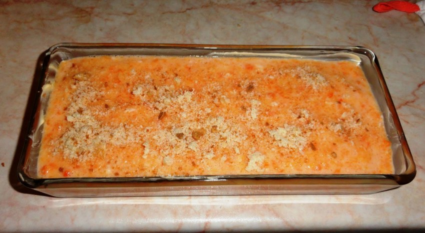 Морковная запеканка с черносливом