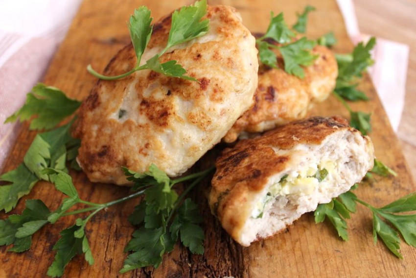 Котлеты куриные сверху