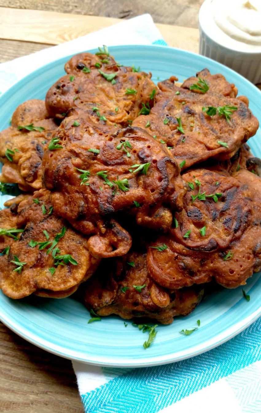 Капустные оладьи с фаршем