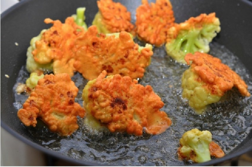 Капуста в кляре на сковороде