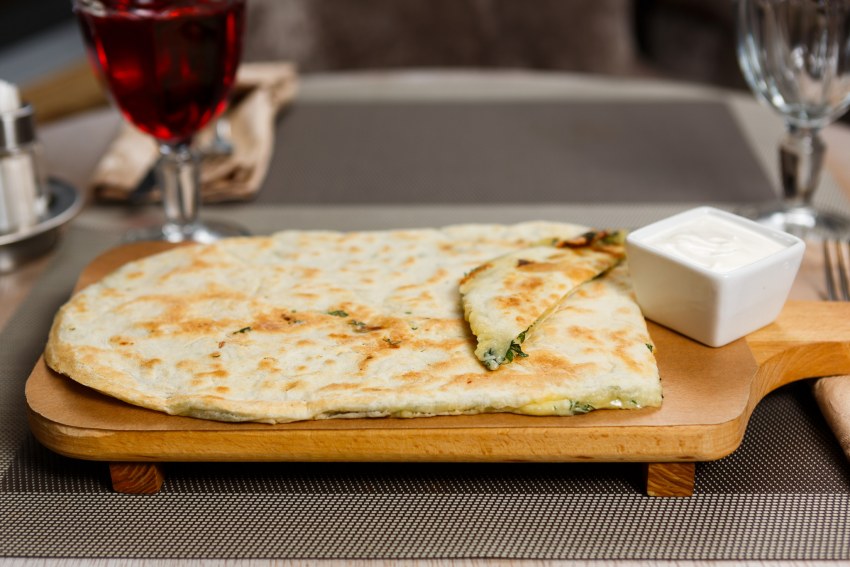 Хачапури со шпинатом