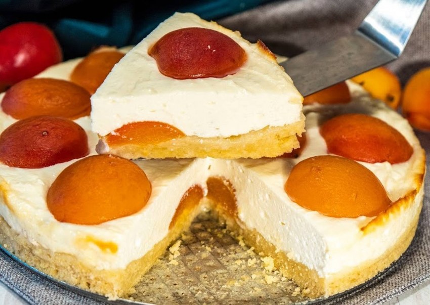 Пирог с творожным кремом