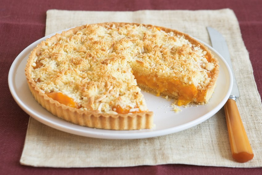 Пирог с абрикосом