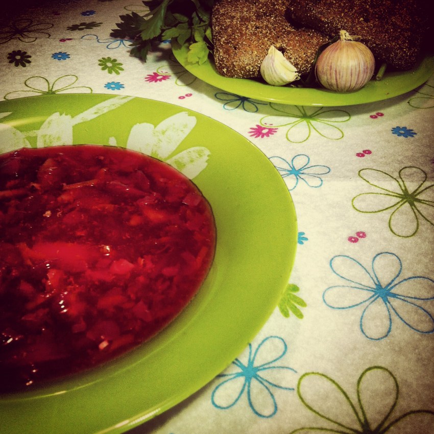 Борщик с капусткой и свеклы