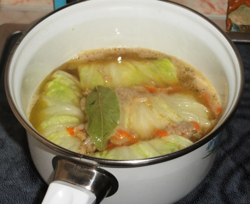 Долма с соусом