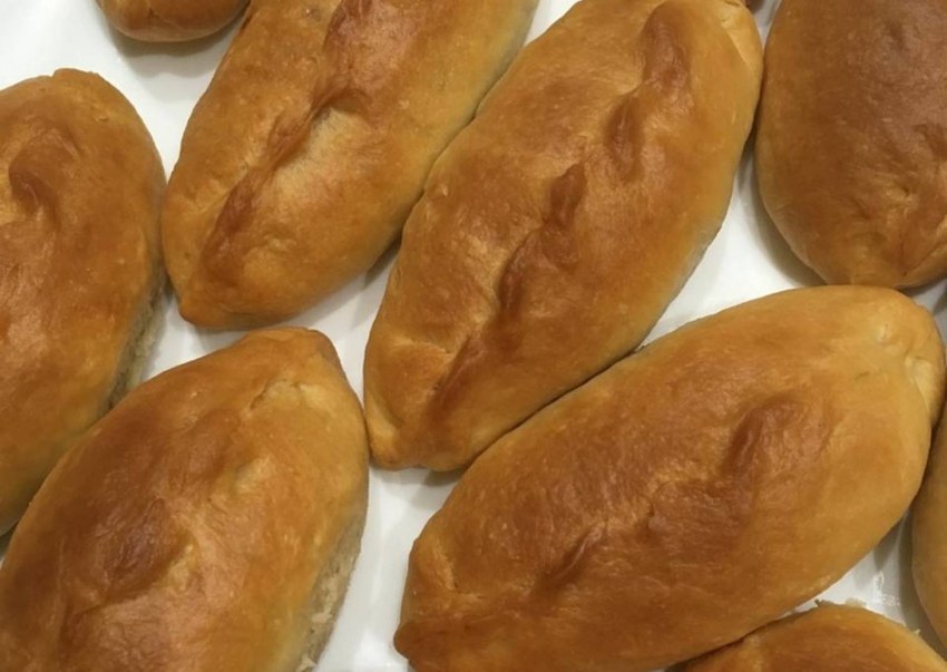 Пирожки печеные с повидлом