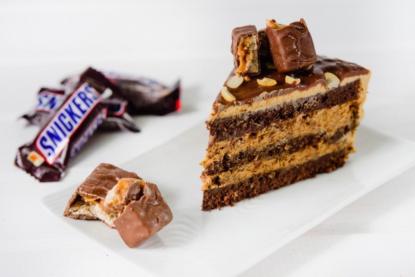 Блисс торт Сникерс