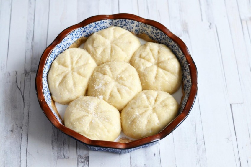 Булочки без дрожжей на молоке в духовке