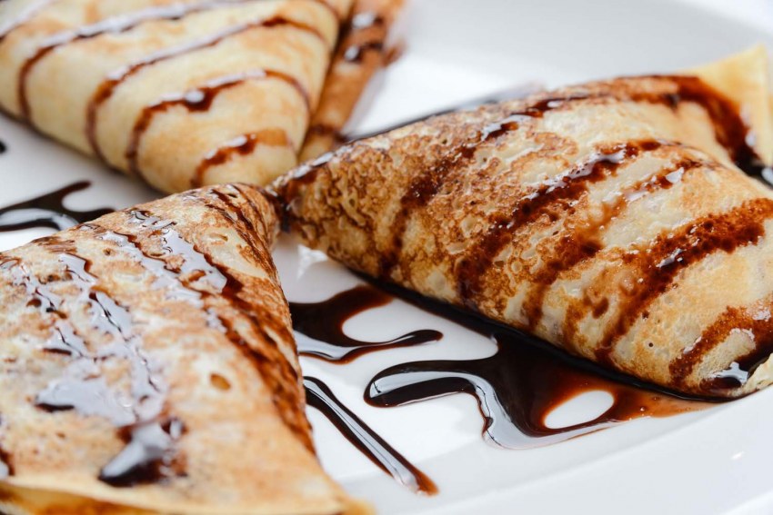 Блины с бананом и шоколадом