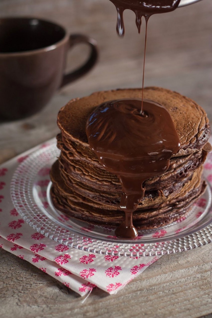 Блины с шоколадной пастой