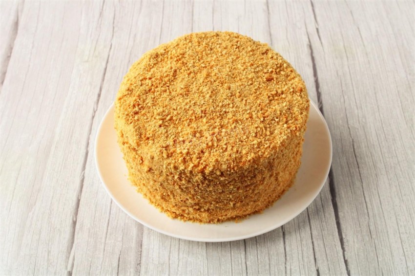 Торт Елена с вареной сгущенкой