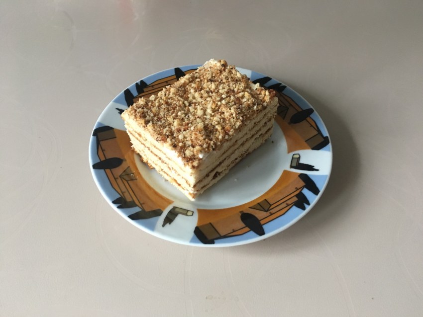 Торт на сгущёнке бисквит по-домашнему