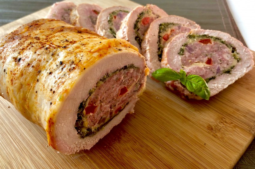 Мясной рулет