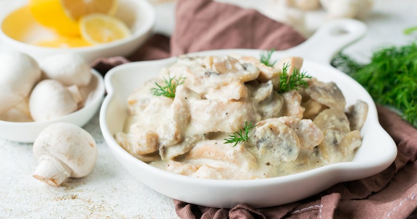 Филе индейки с грибами в сливочном соусе