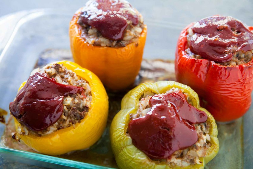 Рулетики из печеного перца