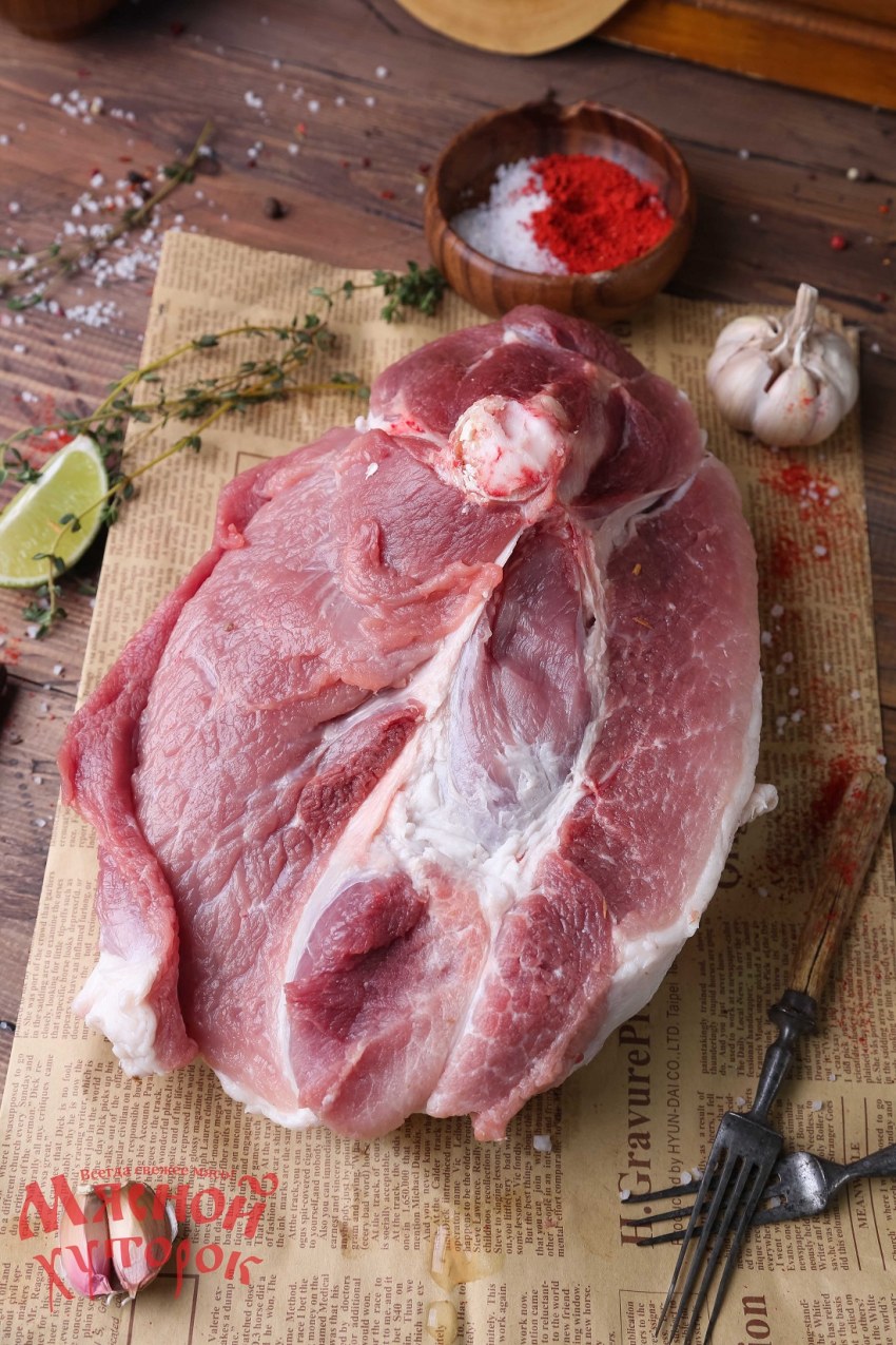 Окорок на кости