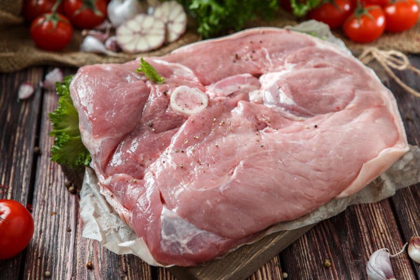 Окорок свиной