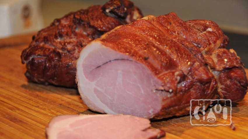 Окорок свиной копченый