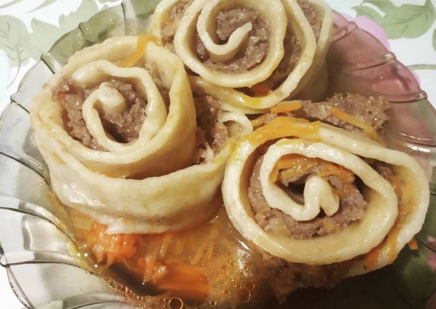 Мясные розочки в духовке