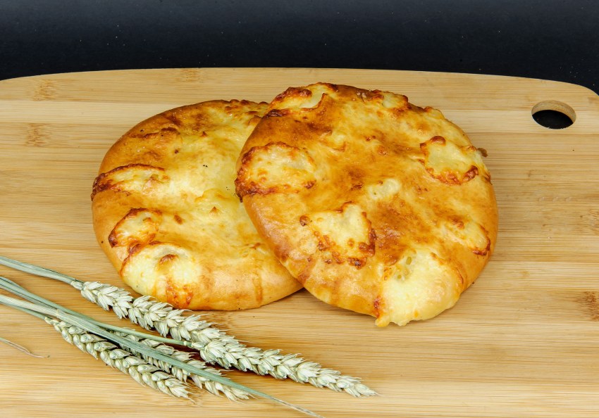 Грузинские лепешки хачапури