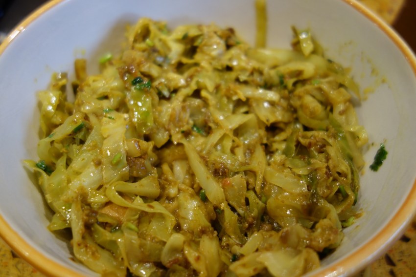 Жареная капуста кубиками