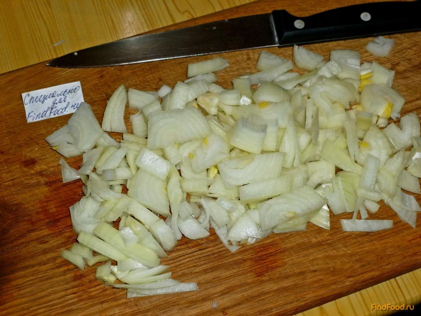 Тушеная белокочанная капуста с луком и морковью