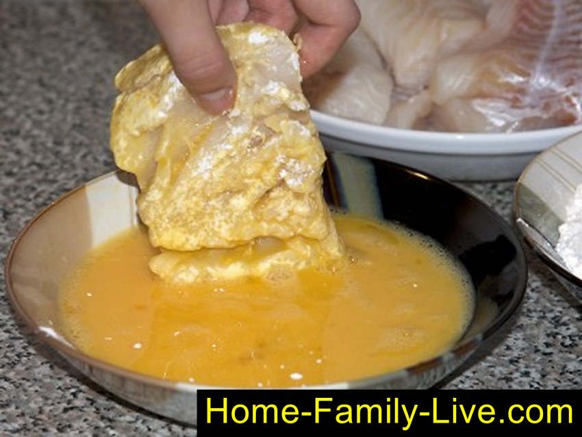 Рыба в яйце и муке