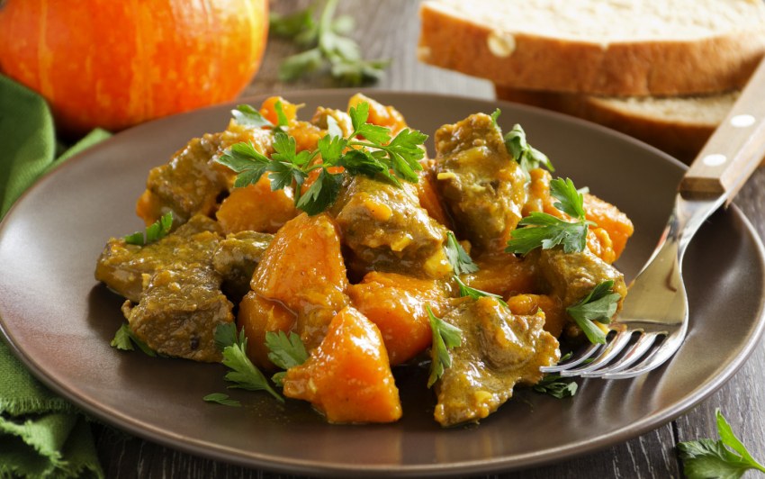 Тыква тушеная с овощами