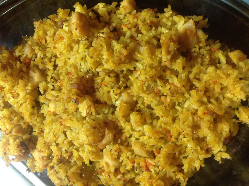 Добавить в плов карри