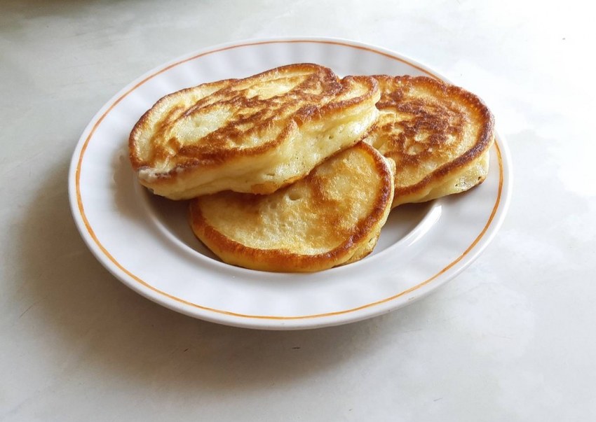 Оладьи на кефире и дрожжах