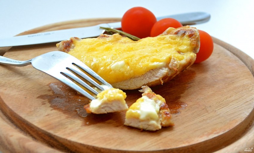 Куриная отбивная под сыром