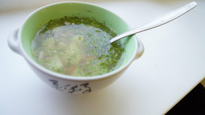 Кастрюля с рисовым супом