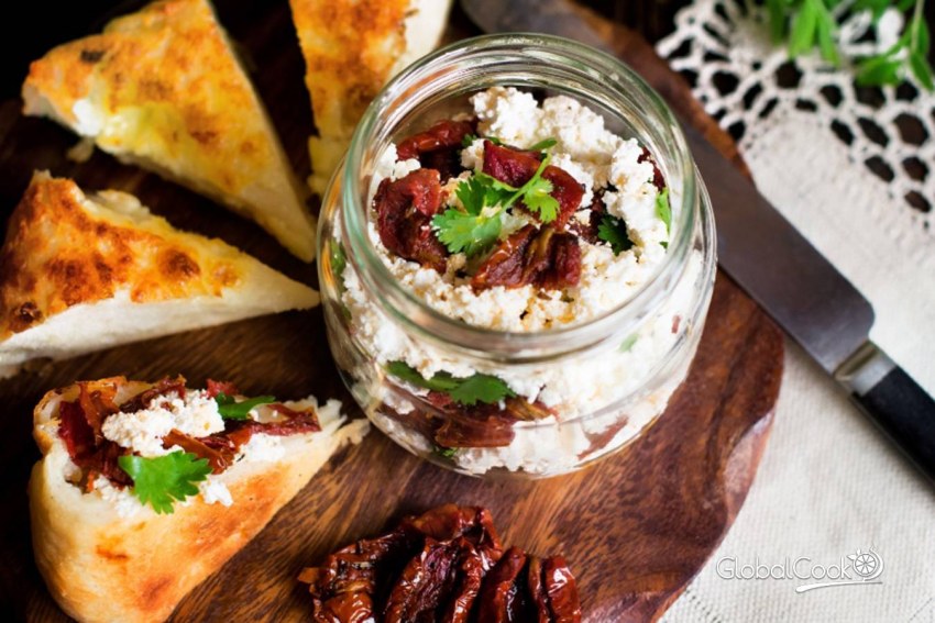 Закуски с вялеными помидорами на праздничный стол