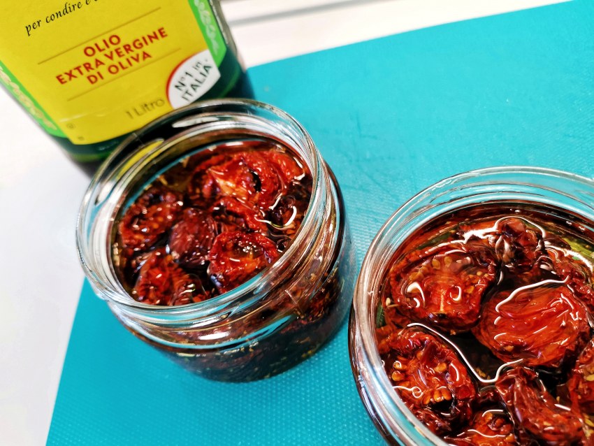 Брускетта с хамоном