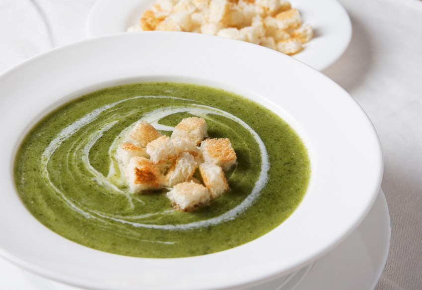 Зеленый крем суп с брокколи