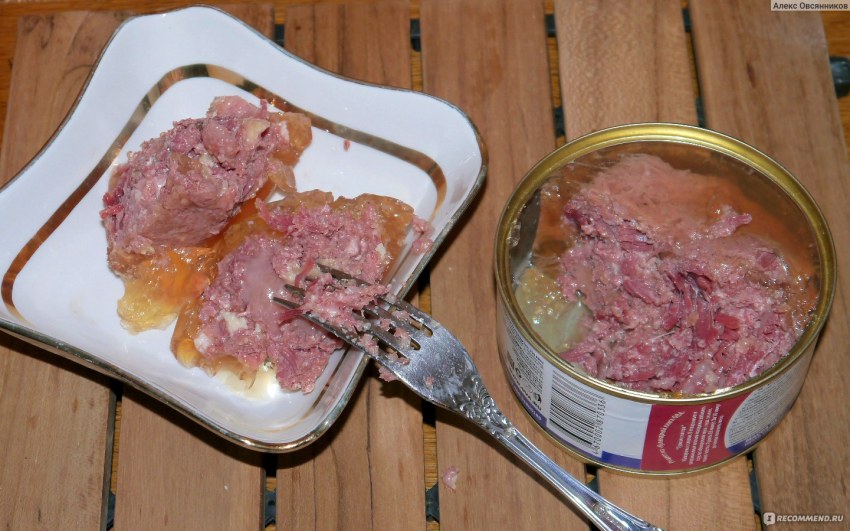 Мясо есть тушенка