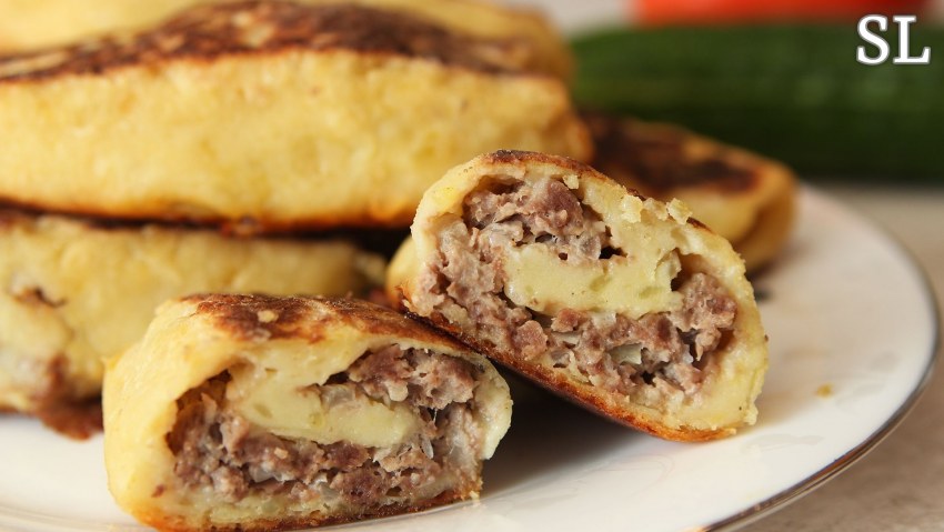 Картофельный рулет с мясом