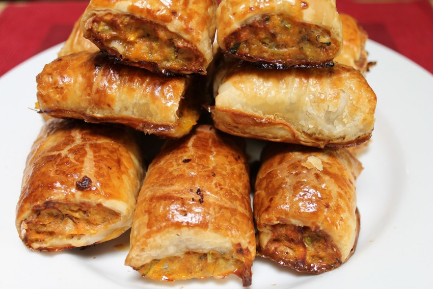 Фарш в слоеном тесте