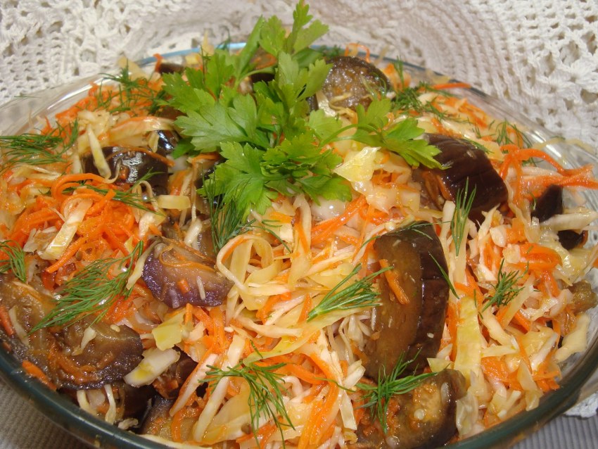 Морковча с баклажанами по корейски