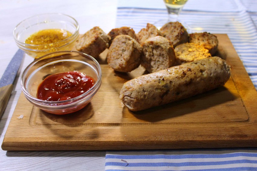 Домашние колбаски из фарша