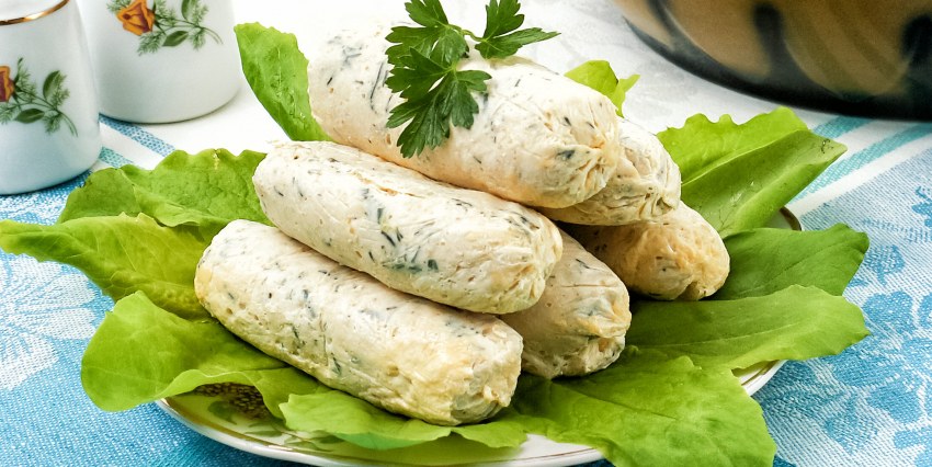Куриные сосиски с сыром