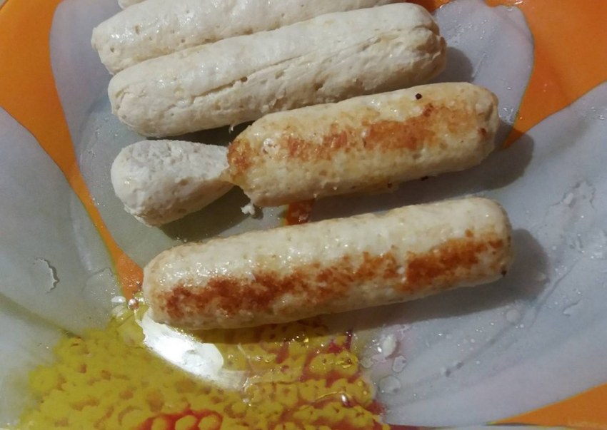 Сосиски из гороха