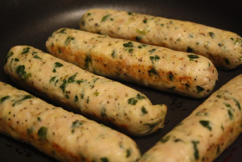 Сосиски домашние из филе домашние куриного