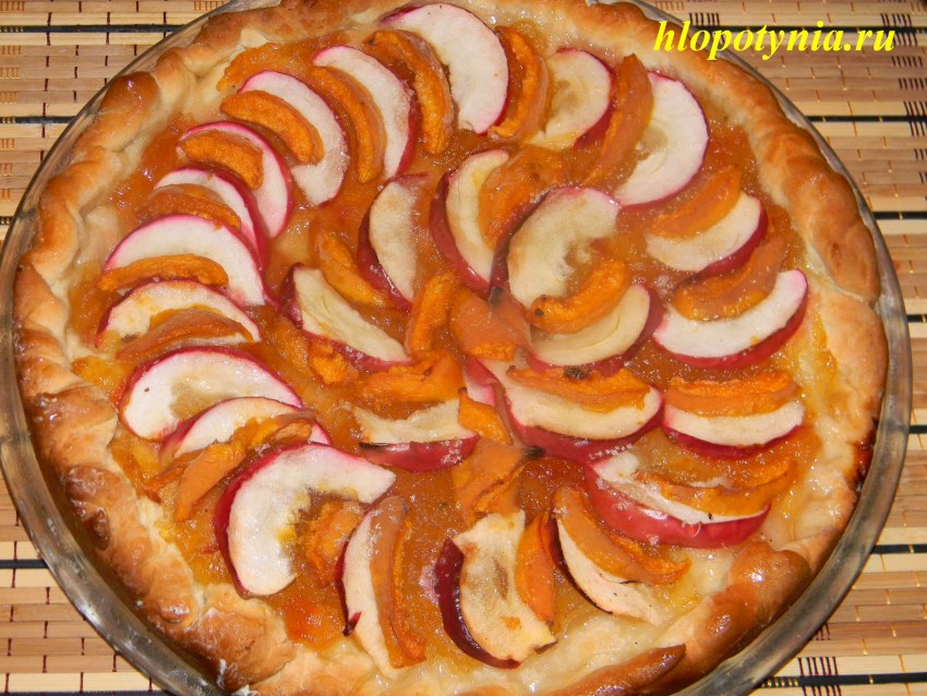 Открытый пирог с фруктами из дрожжевого теста