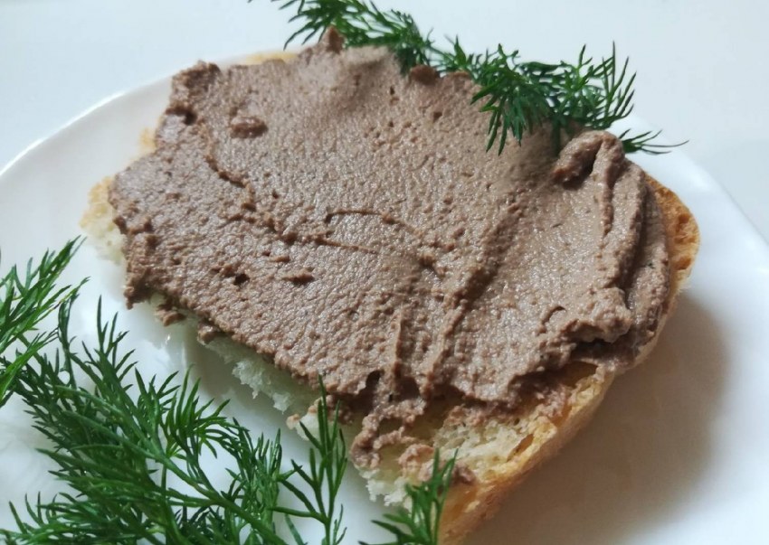 Паштет нежный из куриной печени