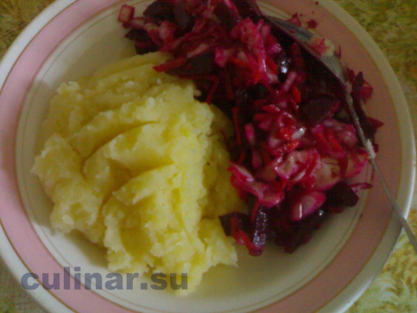 Пюре с салатом