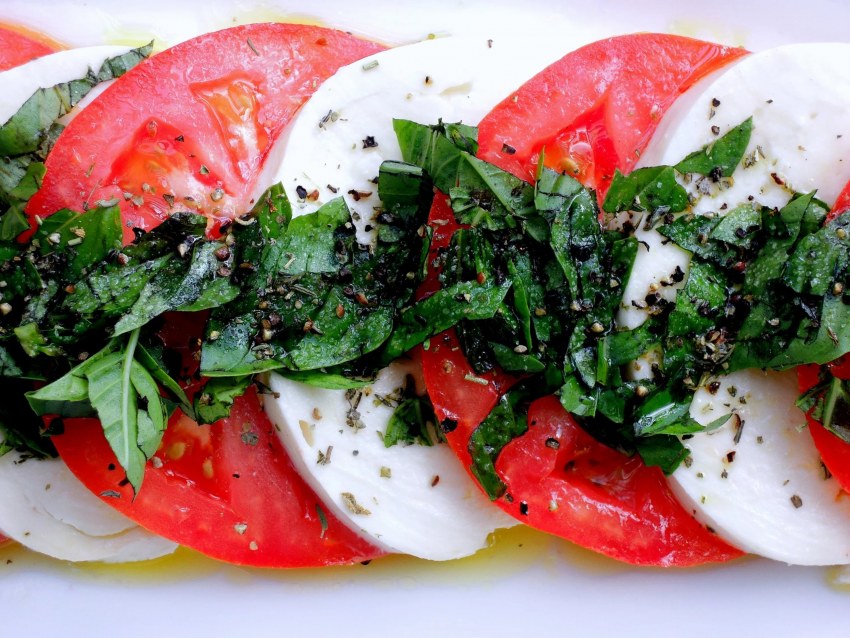 Помидоры Капрезе