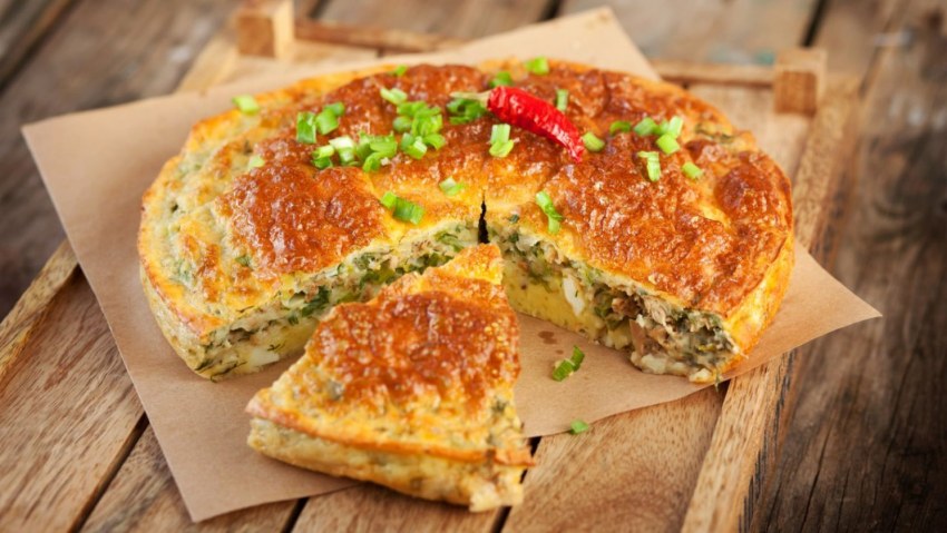 Заливной пирог с квашеной капустой