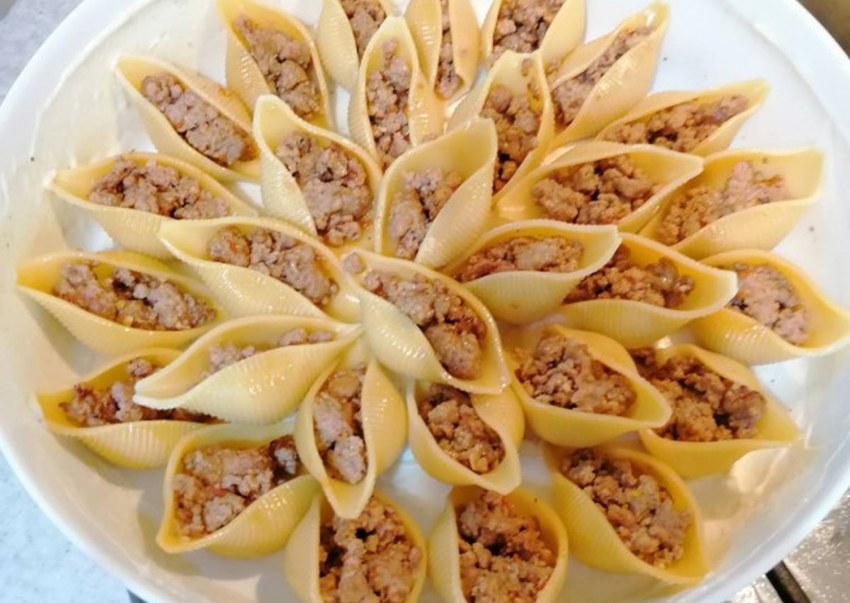 Макароны Феллини фаршированные