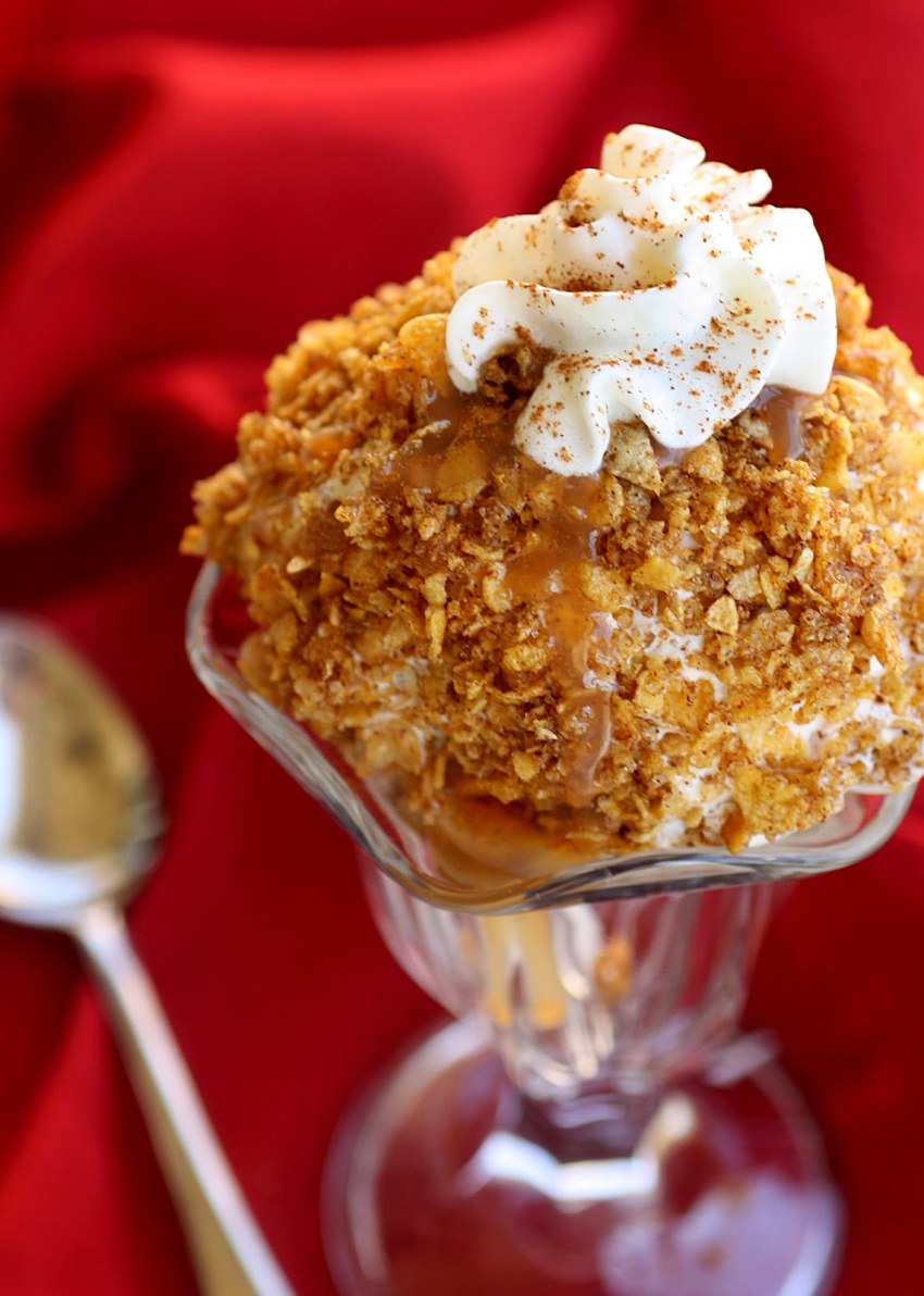 Творожные оладьи с медом